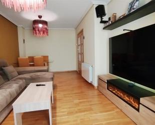 Sala d'estar de Pis en venda en Seseña amb Aire condicionat, Terrassa i Piscina