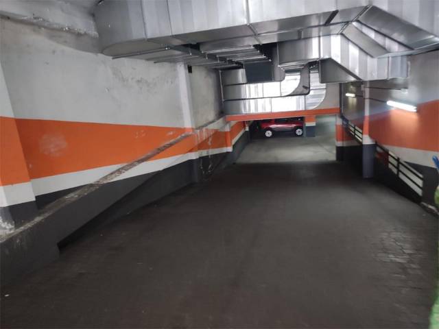 Garaje en Alquiler en Calle del Monasterio de Santo Domingo de Silos, 8 en Villa de Prado