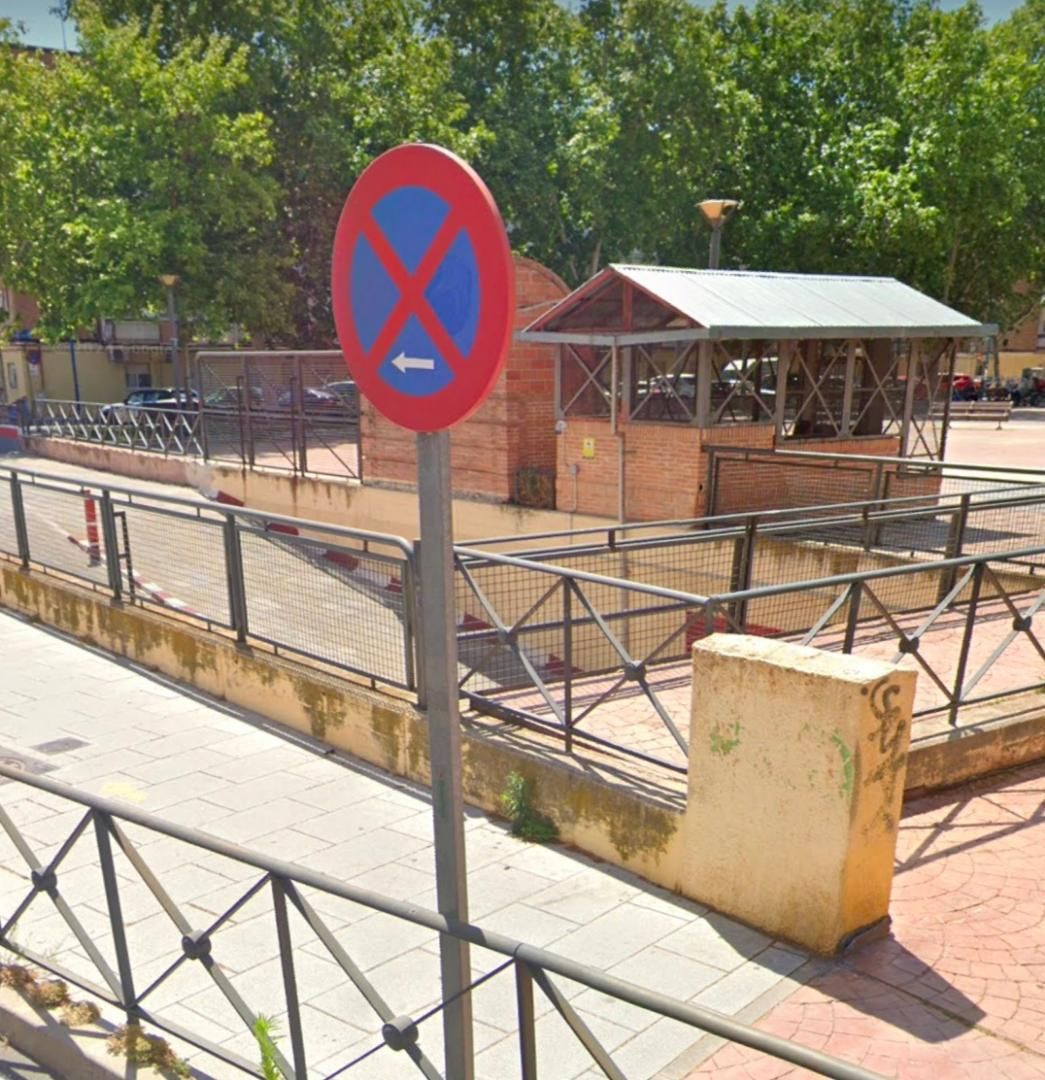 Parking of Garage to rent in Leganés