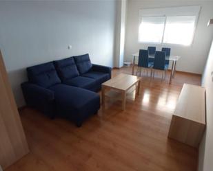 Living room of Flat to rent in Ceutí  with Parquet flooring, Terrace and Storage room