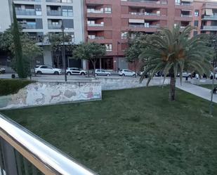 Vista exterior de Garatge de lloguer en Ontinyent