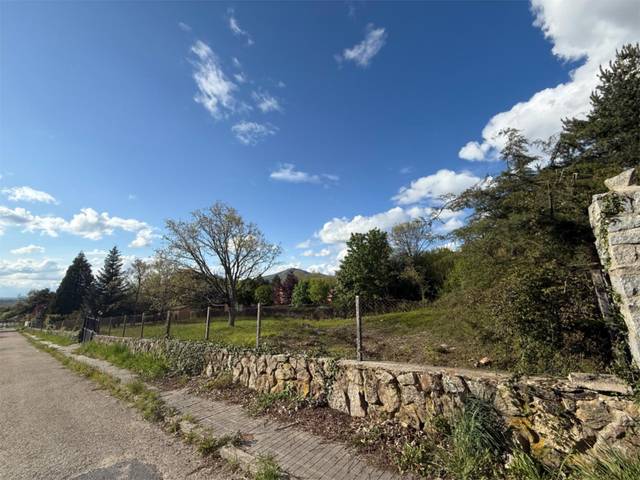 Terreno residencial en Venta en Camino de la Silla del Rey, 1 en Real Sitio de San Ildefonso