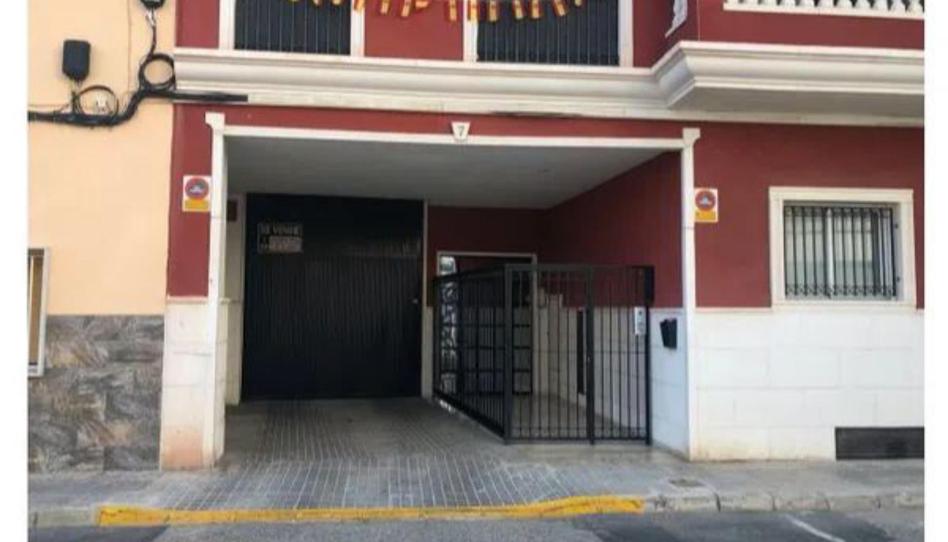 Garage to rent in Carrer Ingeniero Serra, 7, La Foia - Daimés - Asprella, Alicante - image 1 Photo 1 of Garage to rent in Carrer Ingeniero Serra, 7, La Foia - Daimés - Asprella, Alicante