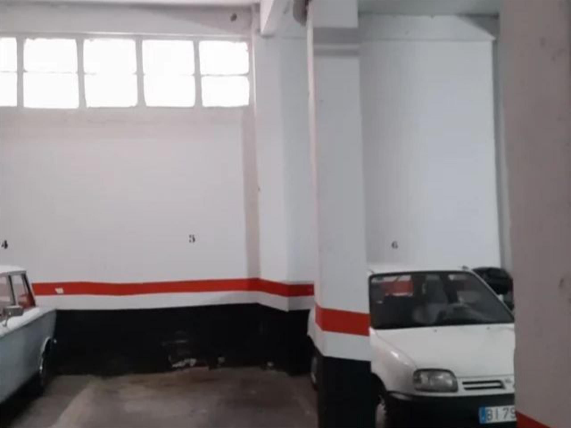 Garage to rent in Autonomia Kalea, 26, Centro