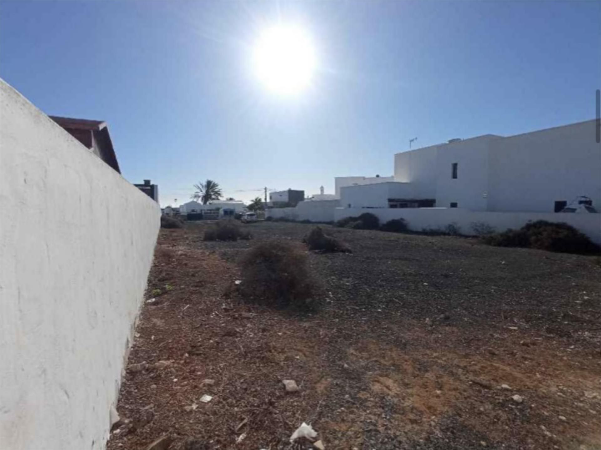Exterior view of Constructible Land for sale in Teguise