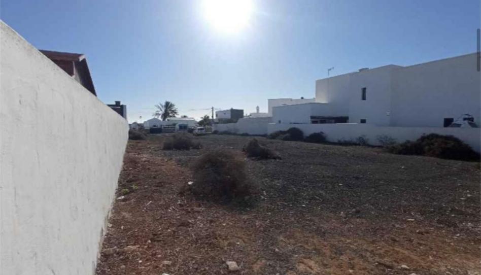 Constructible Land for sale in Calle Horacio Quiroga, 33, Tahiche, Las Palmas - image 1 Photo 1 of Constructible Land for sale in Calle Horacio Quiroga, 33, Tahiche, Las Palmas