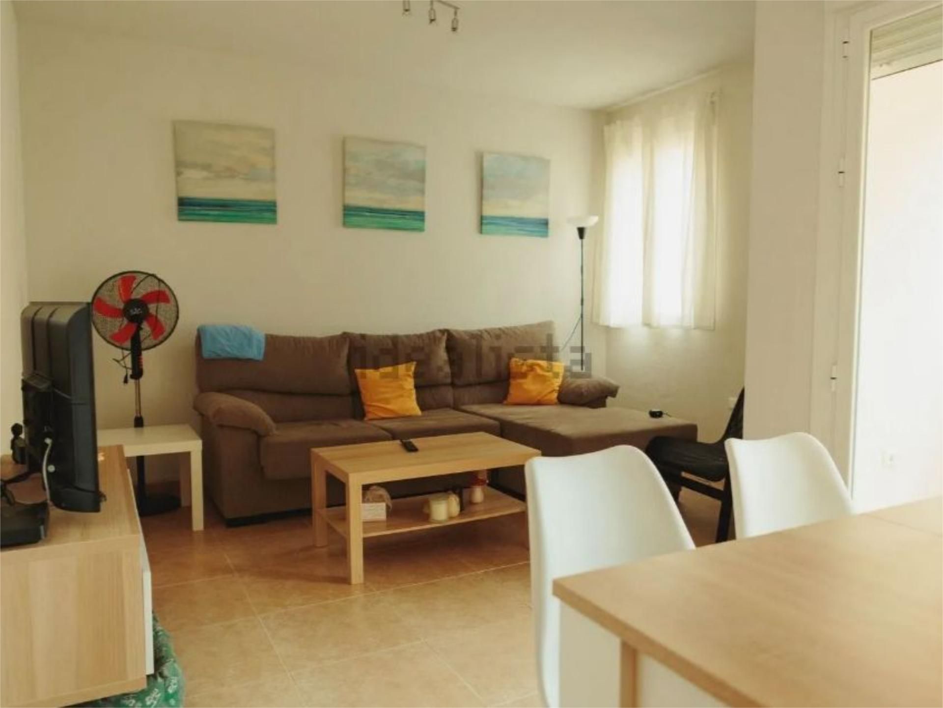 Living room of Flat for sale in Sotillo de la Adrada  with Terrace, Swimming Pool and Furnished