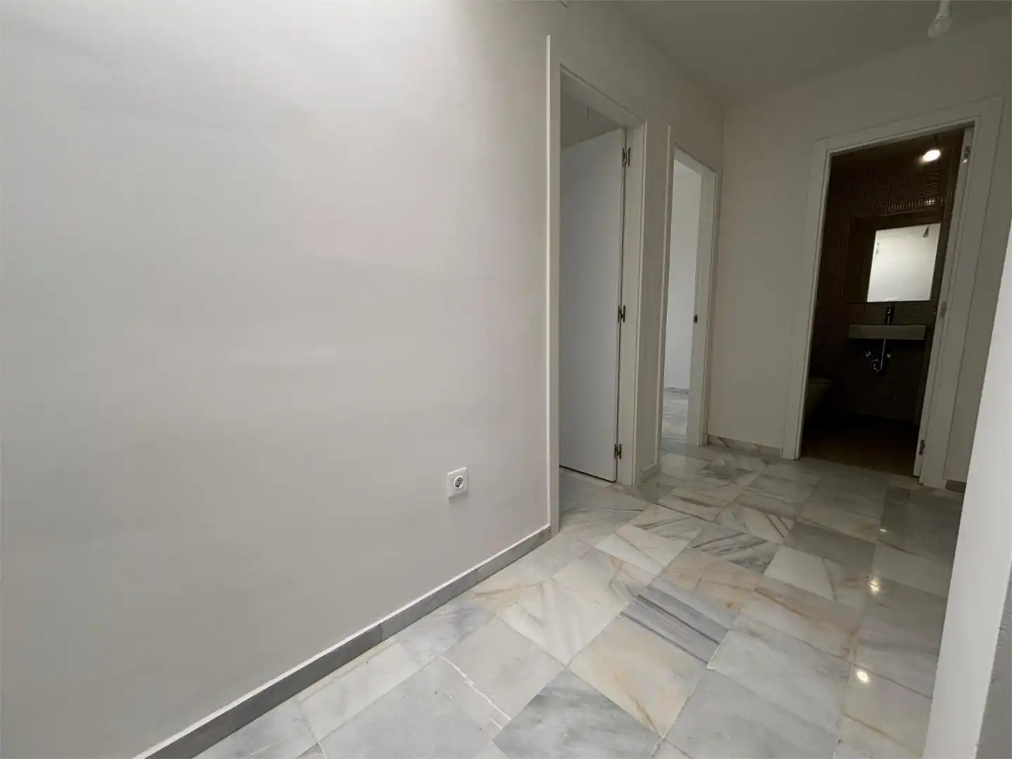 Casa o chalet en venta en Castilleja de la Cuesta con Aire acondicionado, Calefacción y Jardín privado