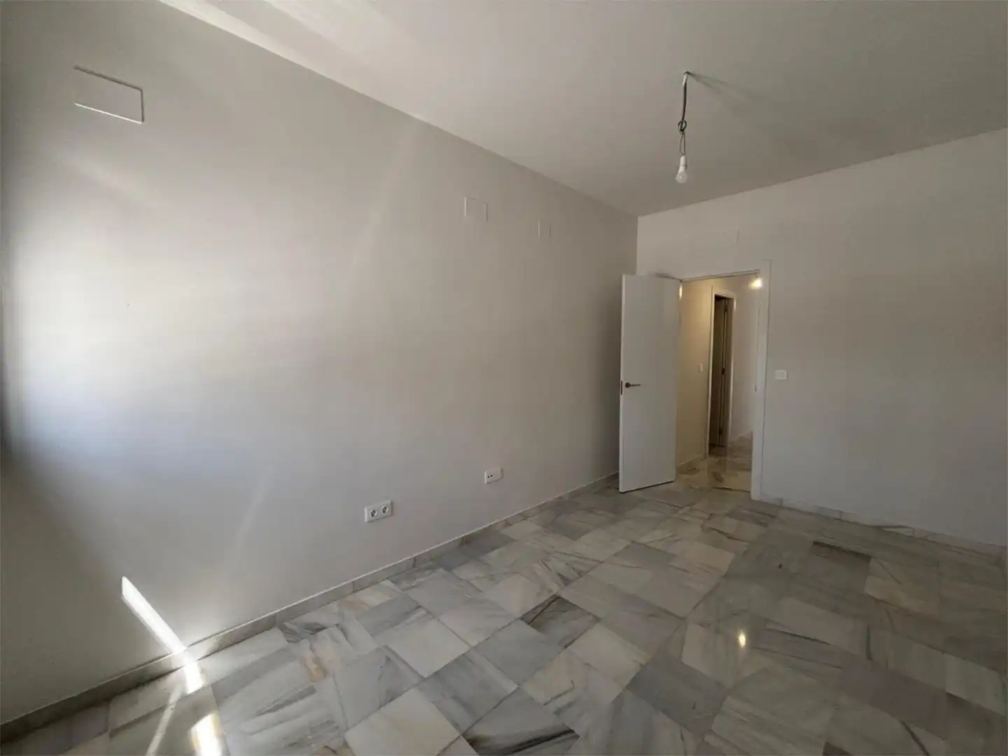 Casa o chalet en venta en Castilleja de la Cuesta con Aire acondicionado, Calefacción y Jardín privado