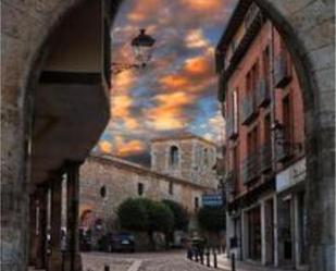 Vista exterior de Pis de lloguer en Lerma amb Calefacció i Moblat