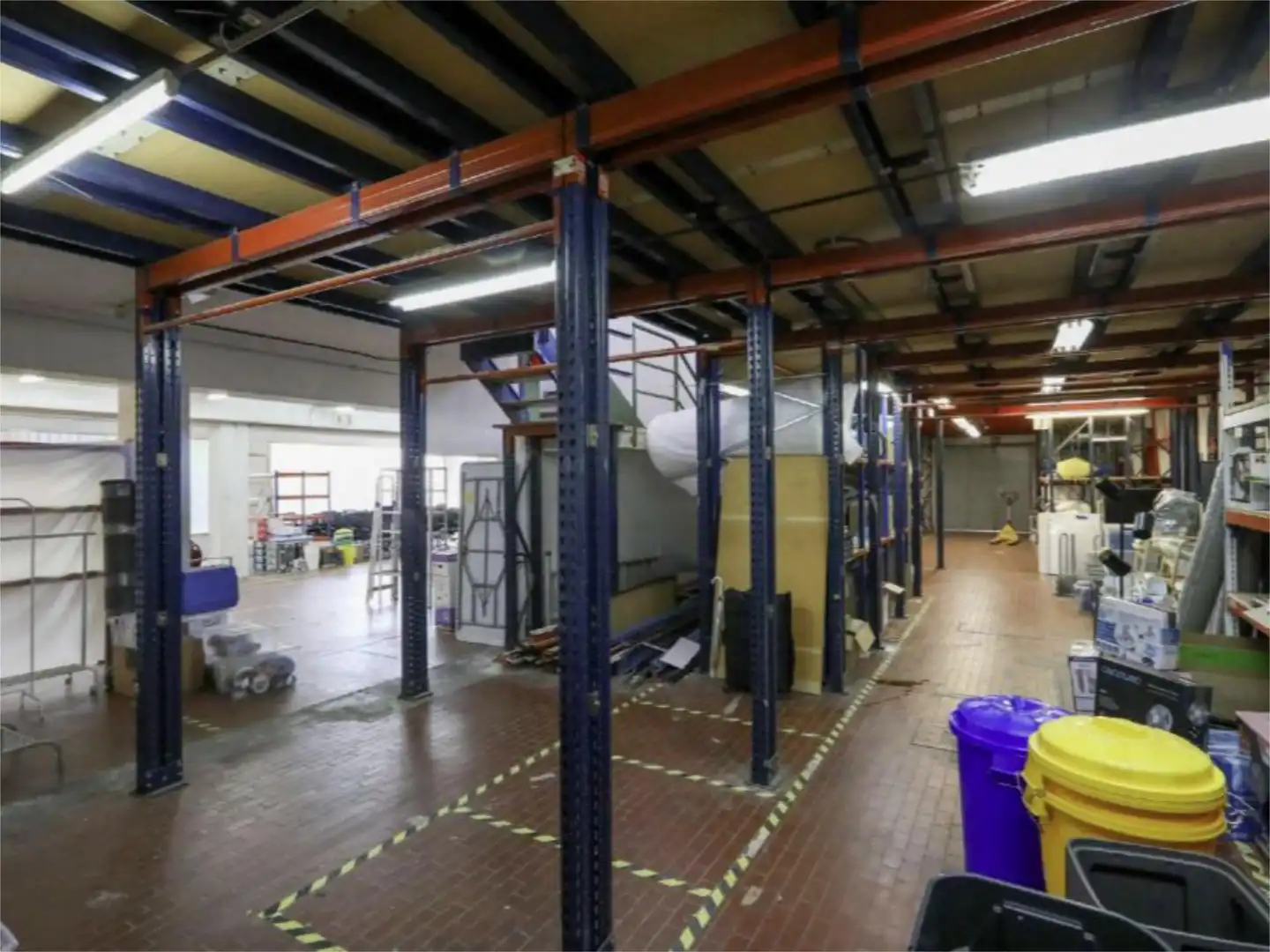 Nau industrial de lloguer a Camí de la Verneda, 35, La Verneda Nau industrial de lloguer en Sant Adrià de Besòs