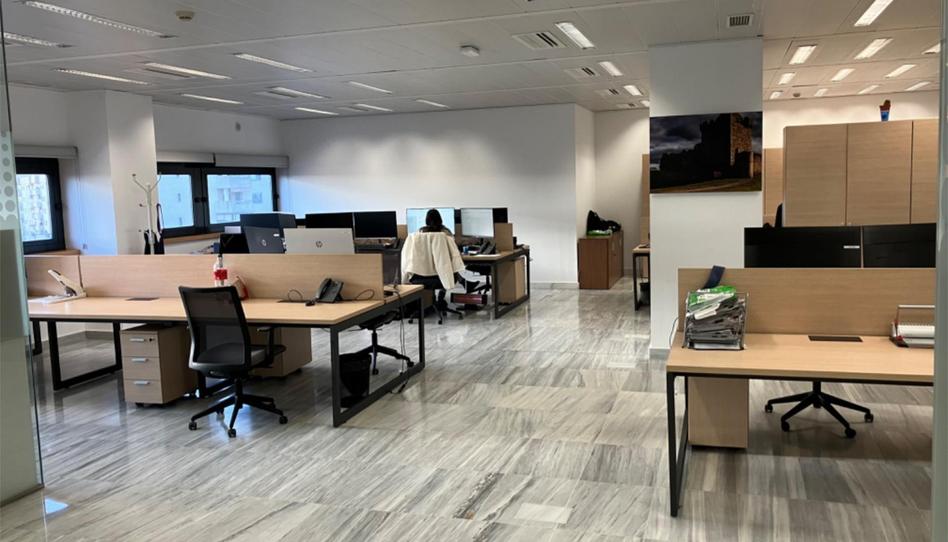 Oficina de lloguer a Calle Pirotecnia, 65, Parque María Luisa -Giralda Sur, Sevilla - imatge 1 Foto 1 de Oficina de lloguer a Calle Pirotecnia, 65, Parque María Luisa -Giralda Sur, Sevilla