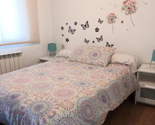 Bedroom of Flat to rent in  Madrid Capital  with Air Conditioner, Heating and Parquet flooring