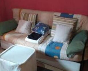 Dormitori de Apartament de lloguer en Ávila Capital amb Calefacció i Moblat