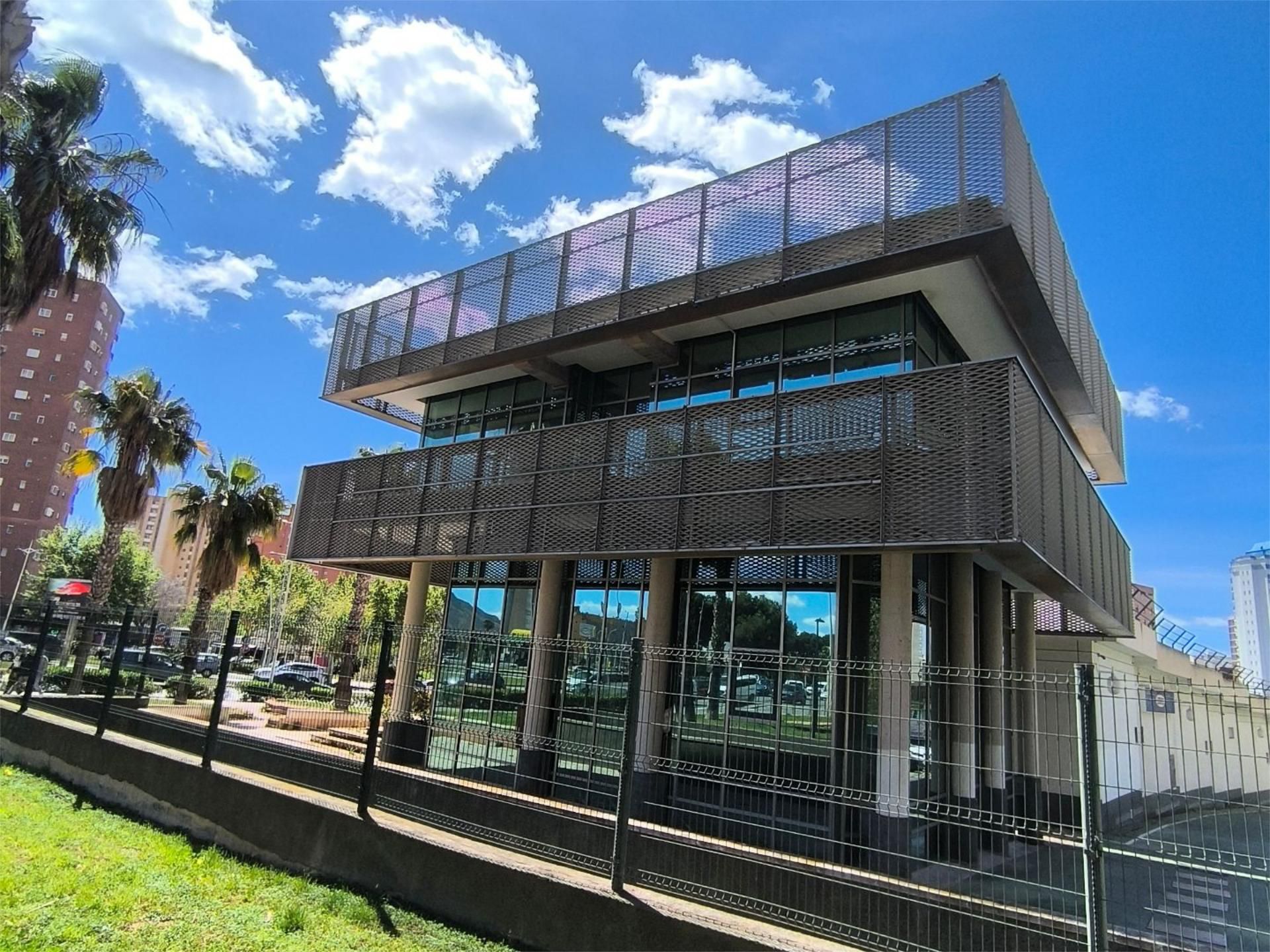 Oficina de alquiler en Avinguda de la Comunitat Valenciana, 7, Juzgados - Plaza de Toros Vista exterior de Oficina de alquiler en Benidorm