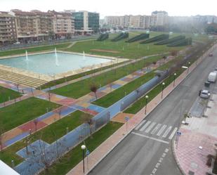Exterior view of Flat to share in  Jaén Capital  with Air Conditioner, Parquet flooring and Terrace