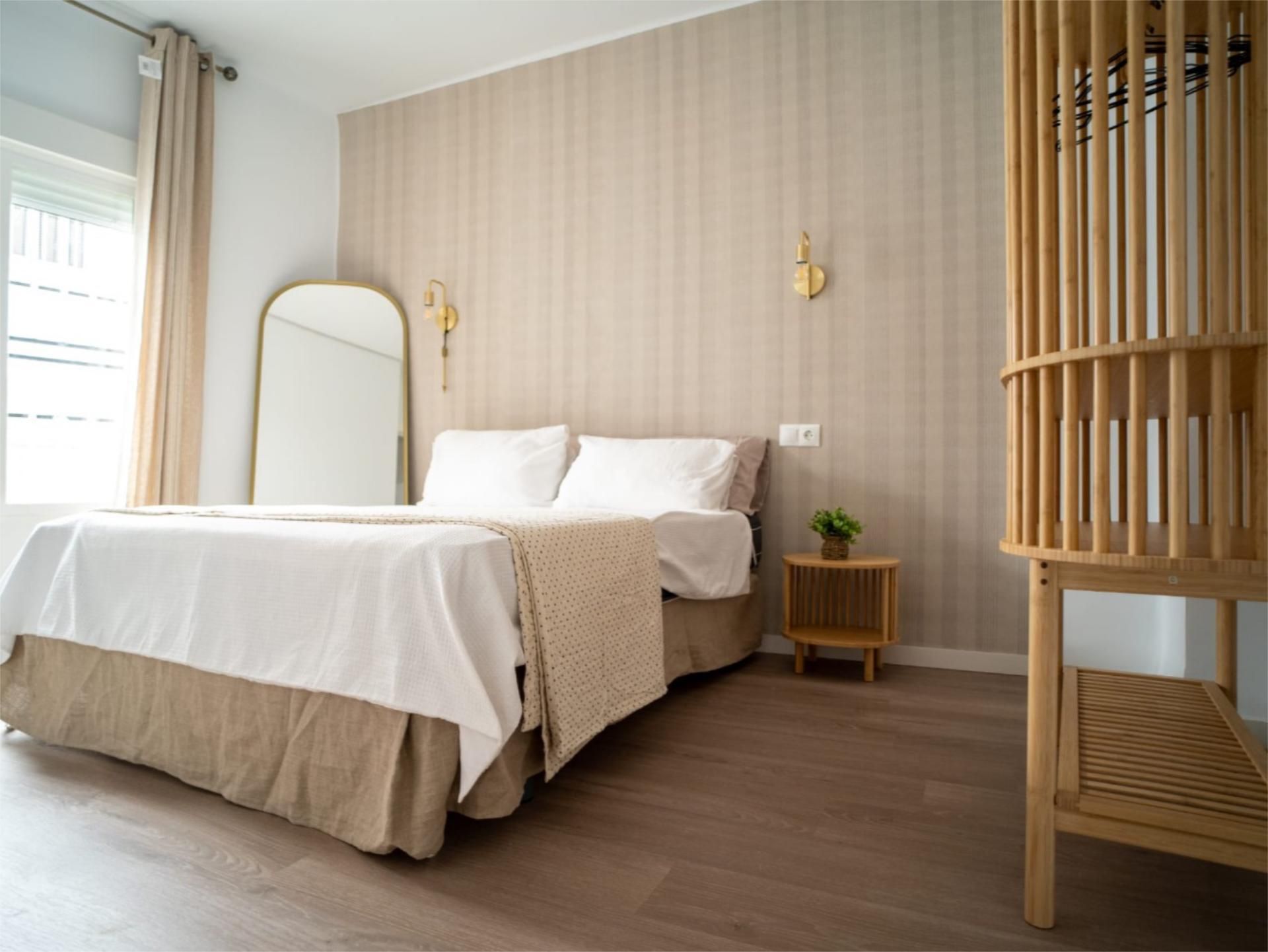Flat for sale in Cuesta del Perro Baja, 1, San Matías - Realejo Bedroom of Flat for sale in  Granada Capital  with Air Conditioner, Heating and Parquet flooring