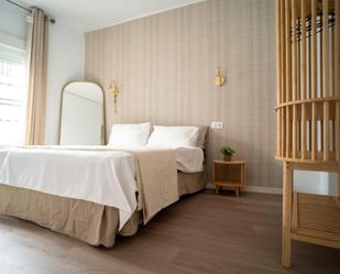 Bedroom of Flat for sale in  Granada Capital  with Air Conditioner, Heating and Parquet flooring