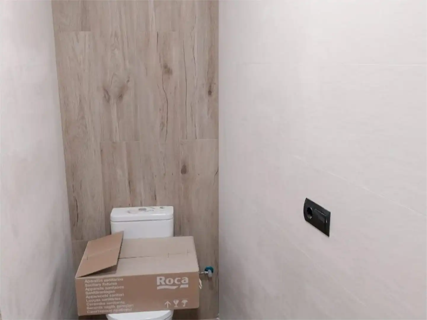 Baño de Piso en venta en Tarrés con Calefacción y Parquet