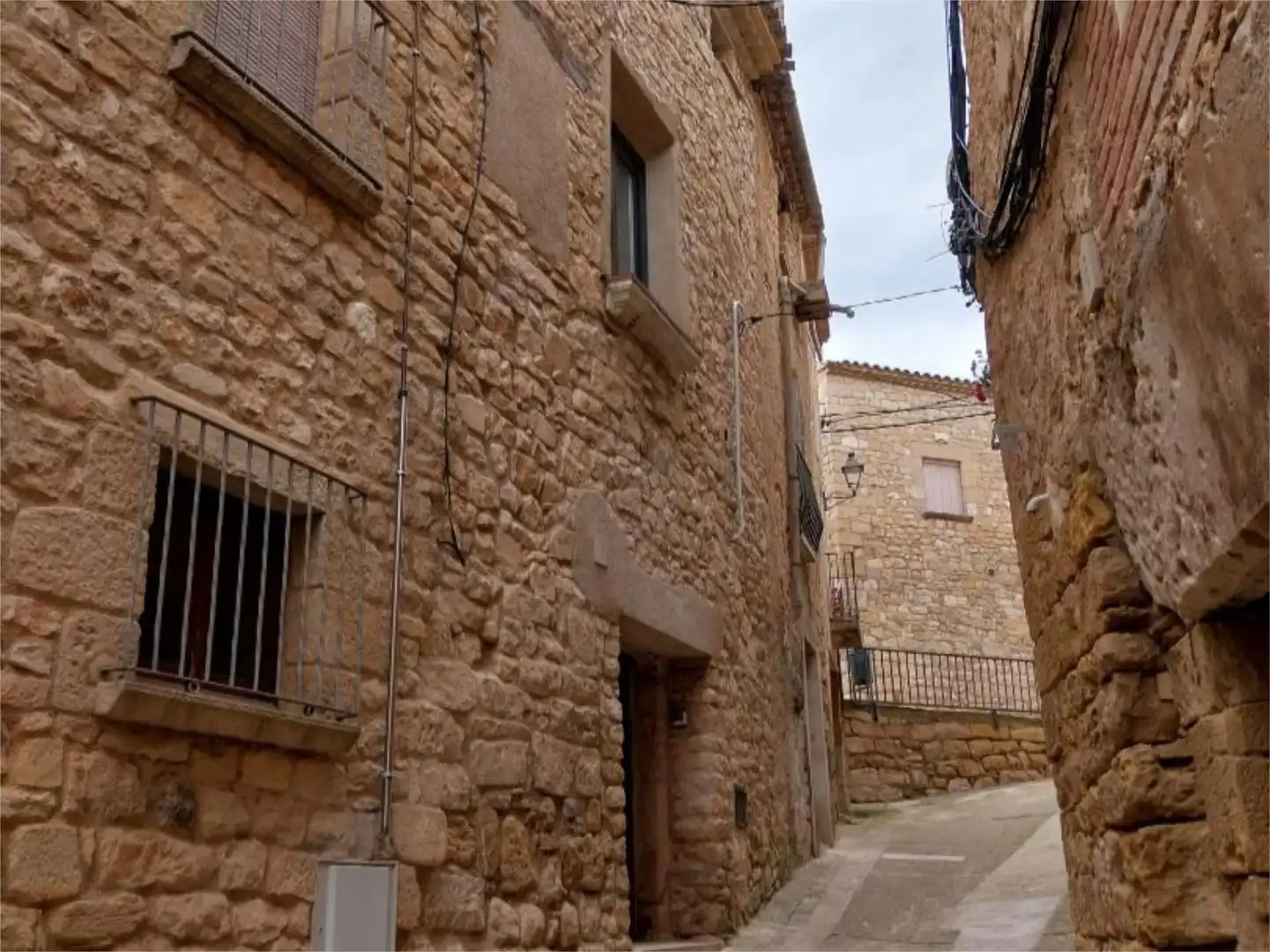 Vista exterior de Piso en venta en Tarrés con Calefacción y Parquet