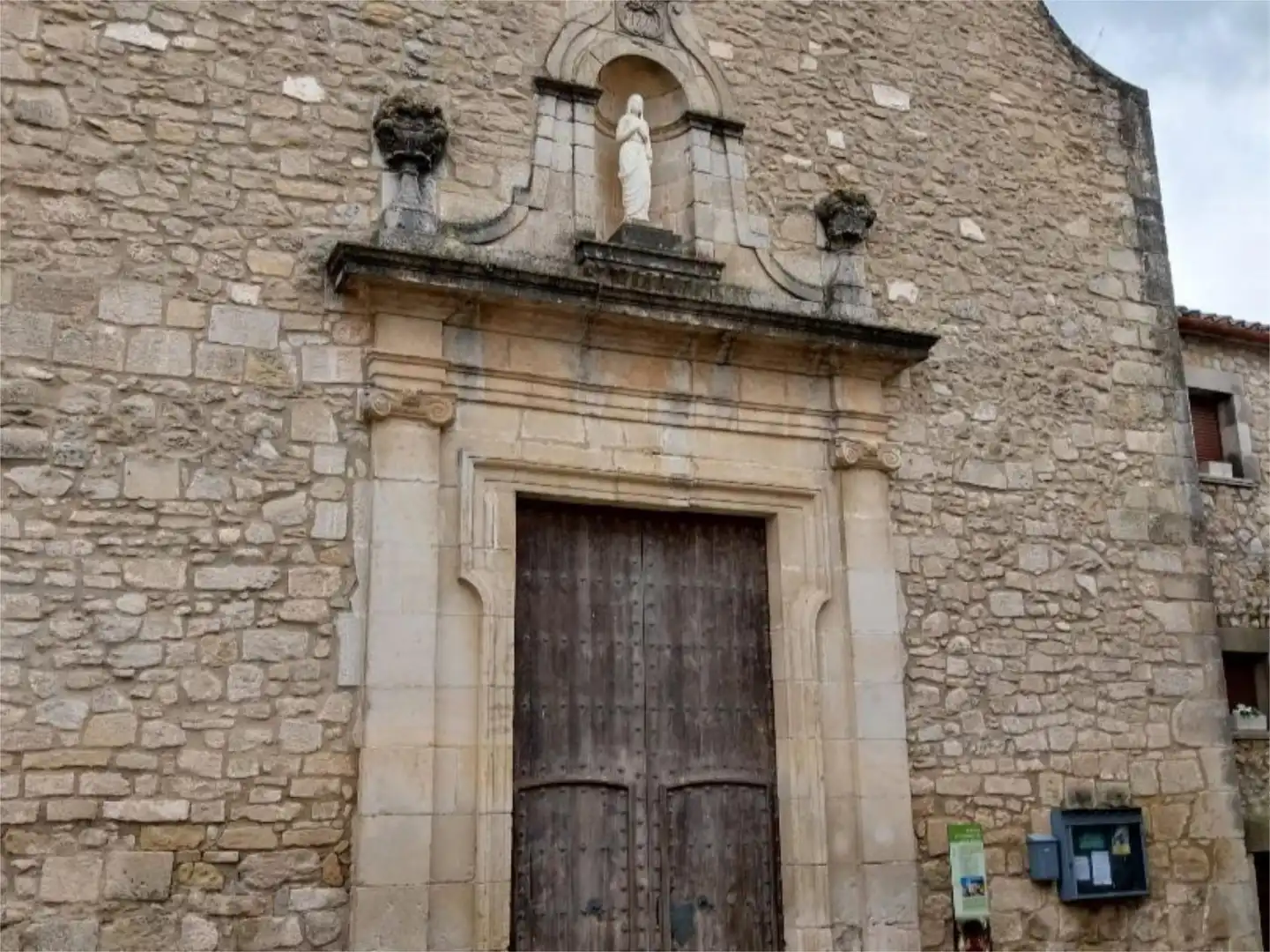 Vista exterior de Piso en venta en Tarrés con Calefacción y Parquet