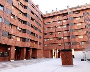 Exterior view of Flat for sale in Tres Cantos  with Air Conditioner, Terrace and Swimming Pool