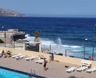 Vista exterior de Apartament de lloguer en Candelaria amb Piscina, Moblat i Aparcament comunitari