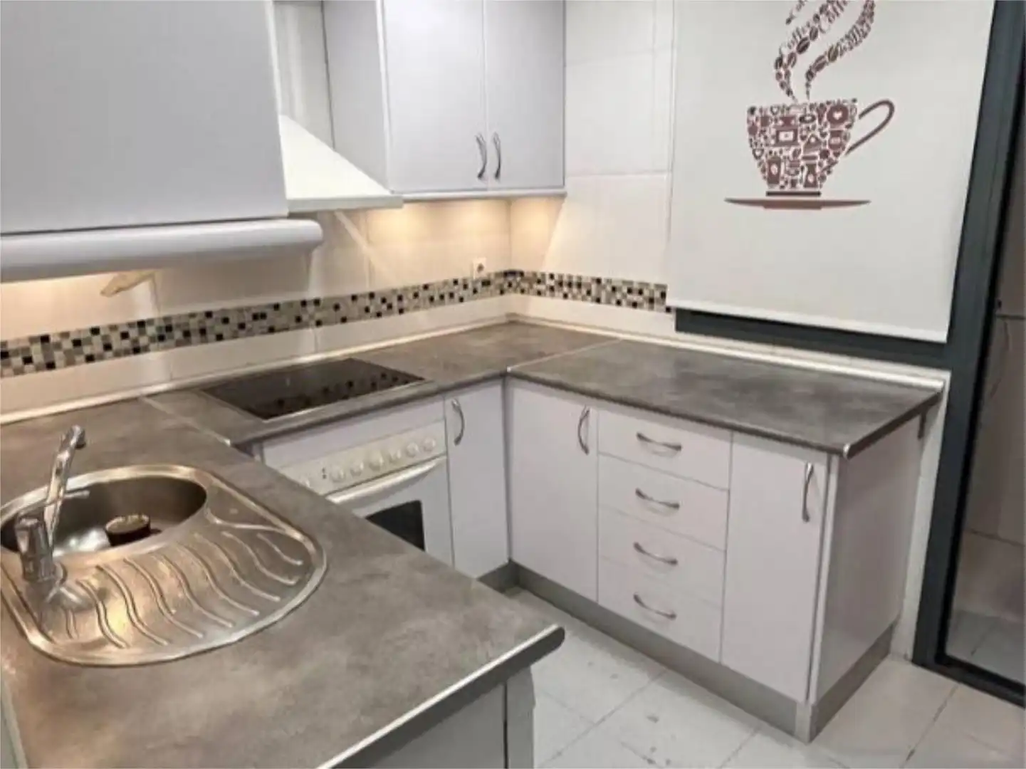 Habitació a Paseo de España, 34, Renfe - Bulevar 1ª y 2ª Fase Habitació a Paseo de España, 34, Renfe - Bulevar 1ª y 2ª Fase