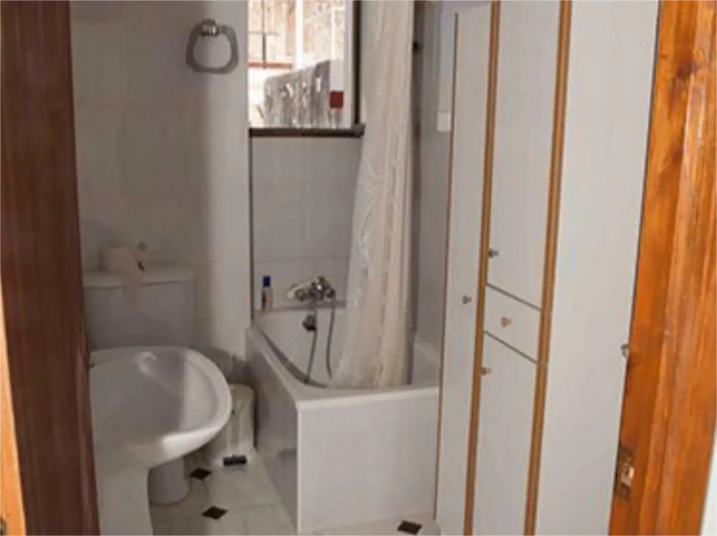 Baño de Piso en venta en Carmona con Balcón
