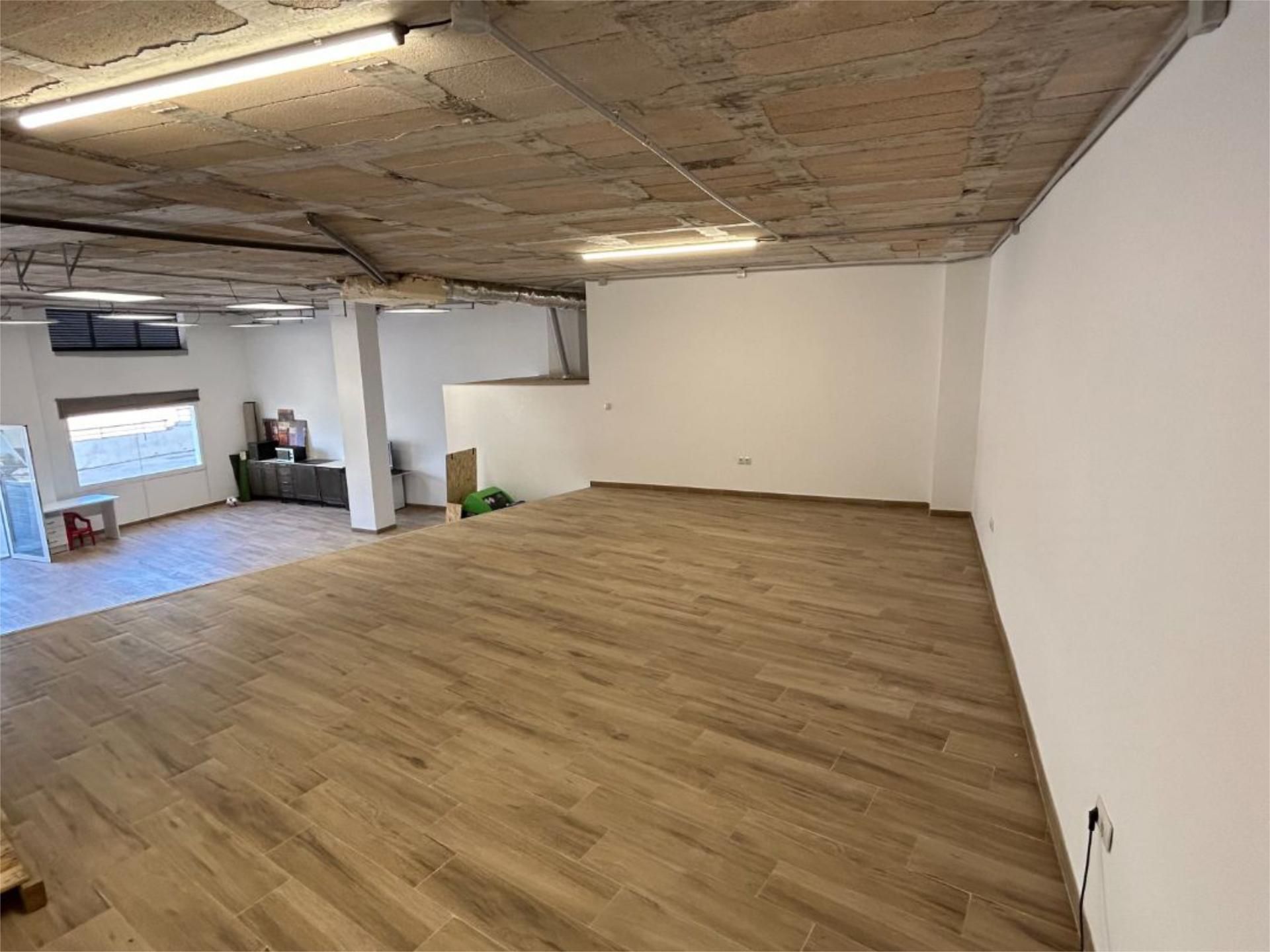 Premises to rent in Alcalá de Guadaira  with Air Conditioner