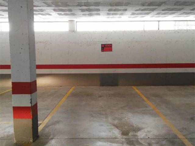Garaje en Venta en Calle Elda, 4 en Parque Alcosa