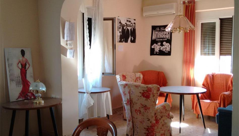 Piso de alquiler en Avenida Capitán Moreno, 1, San Ildefonso, Granada - imagen 1 Foto 1 de Piso de alquiler en Avenida Capitán Moreno, 1, San Ildefonso, Granada