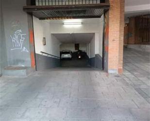 Parking of Garage to rent in Pinto