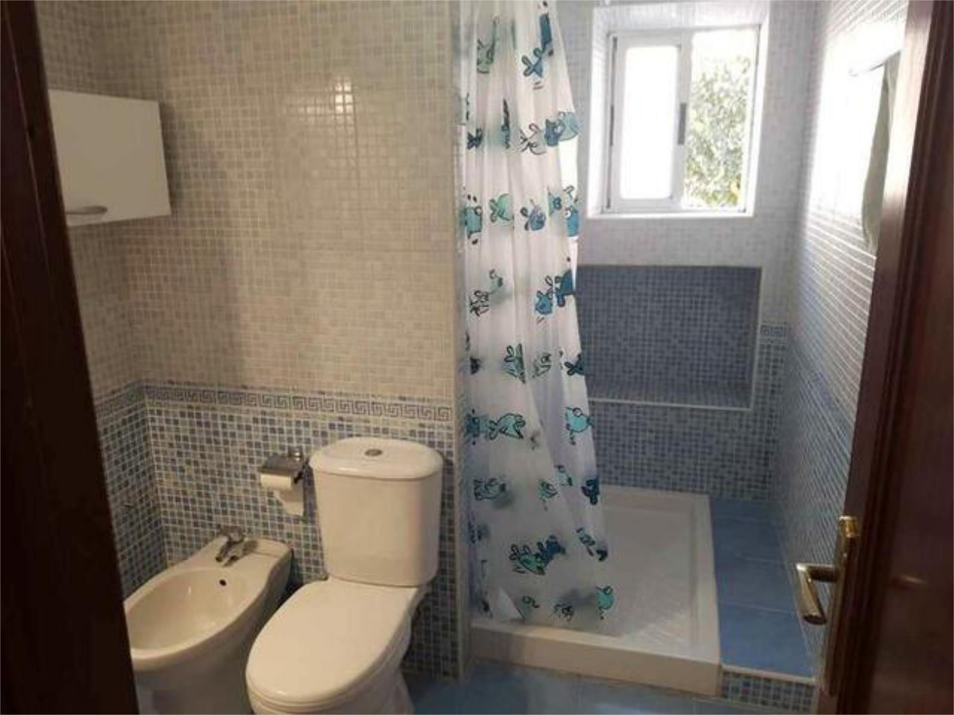 Bathroom of Apartment to rent in Jerez de la Frontera
