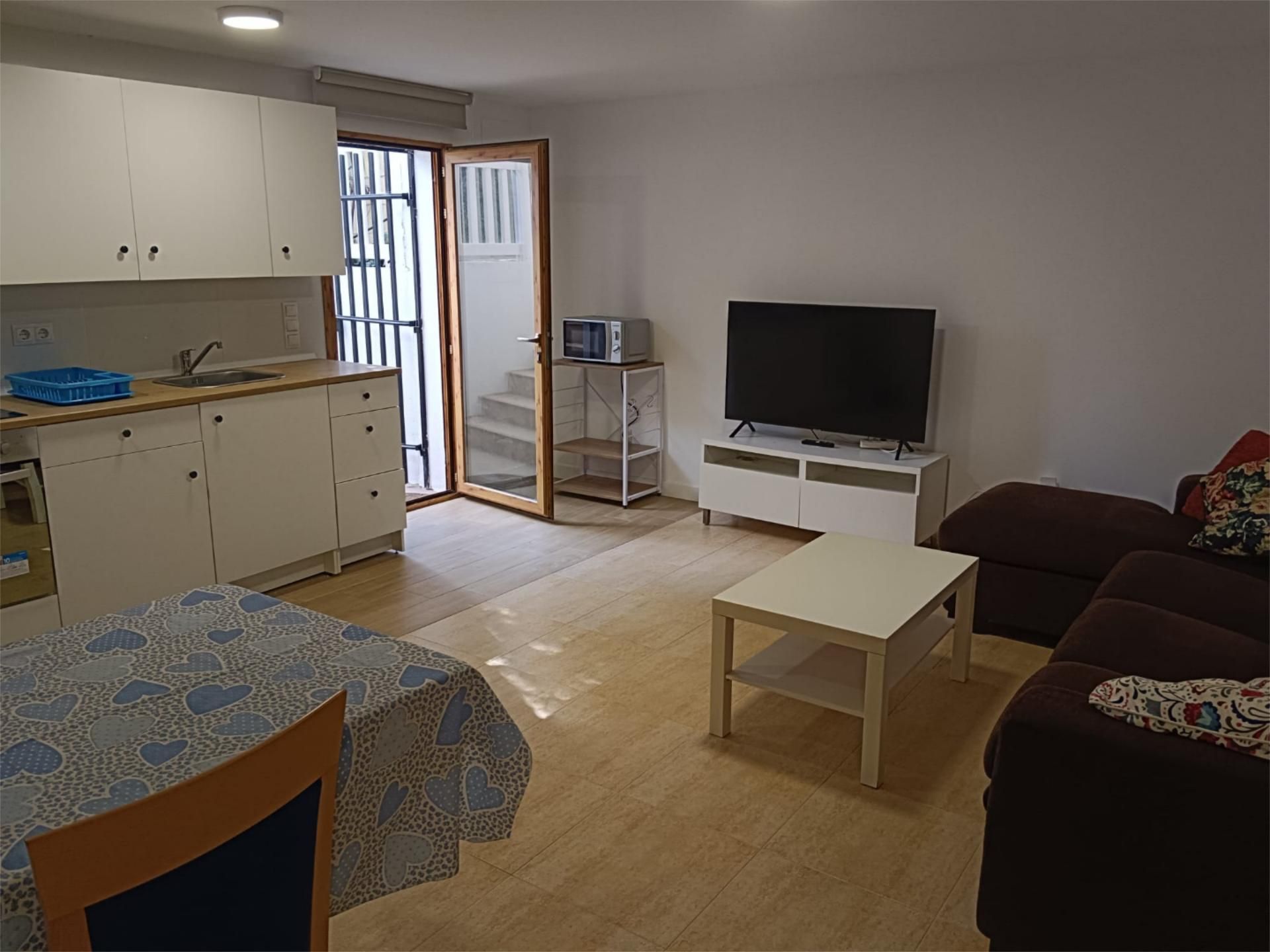 Sala d'estar de Apartament de lloguer en Villanueva de la Cañada amb Calefacció, Moblat i Forn