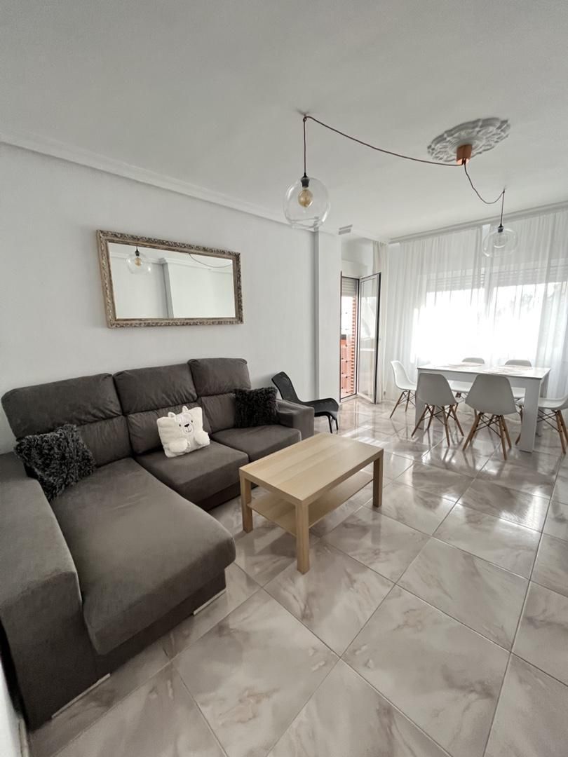 Living room of Flat to rent in Cáceres Capital  with Air Conditioner, Heating and Terrace