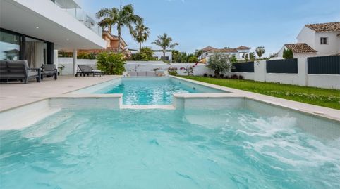 Foto 3 de Casa o xalet en venda a Urbanización Montecarlo, 10, Nueva Alcántara, Marbella