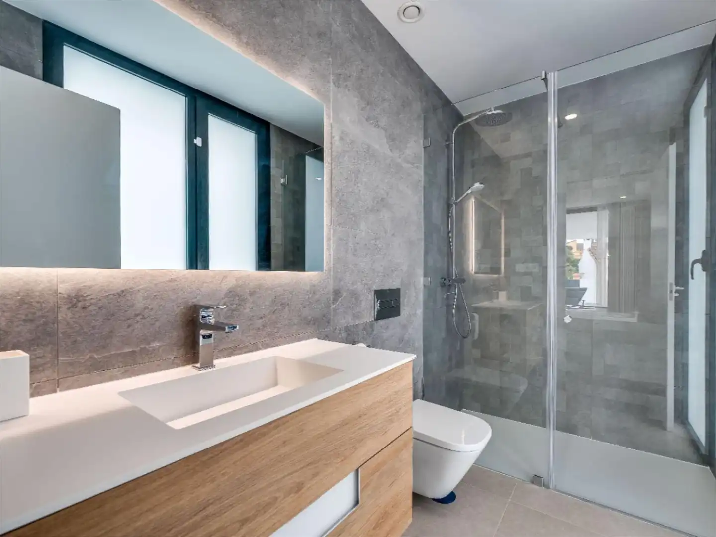 Casa o xalet en venda a Urbanización Montecarlo, 10, Nueva Alcántara Bany de Casa o xalet en venda en Marbella amb Aire condicionat, Terrassa i Piscina