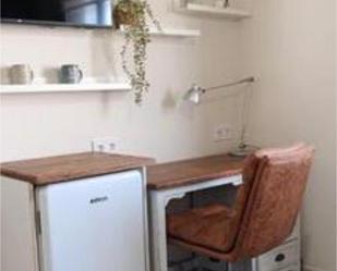 Kitchen of Flat to rent in La Bisbal del Penedès