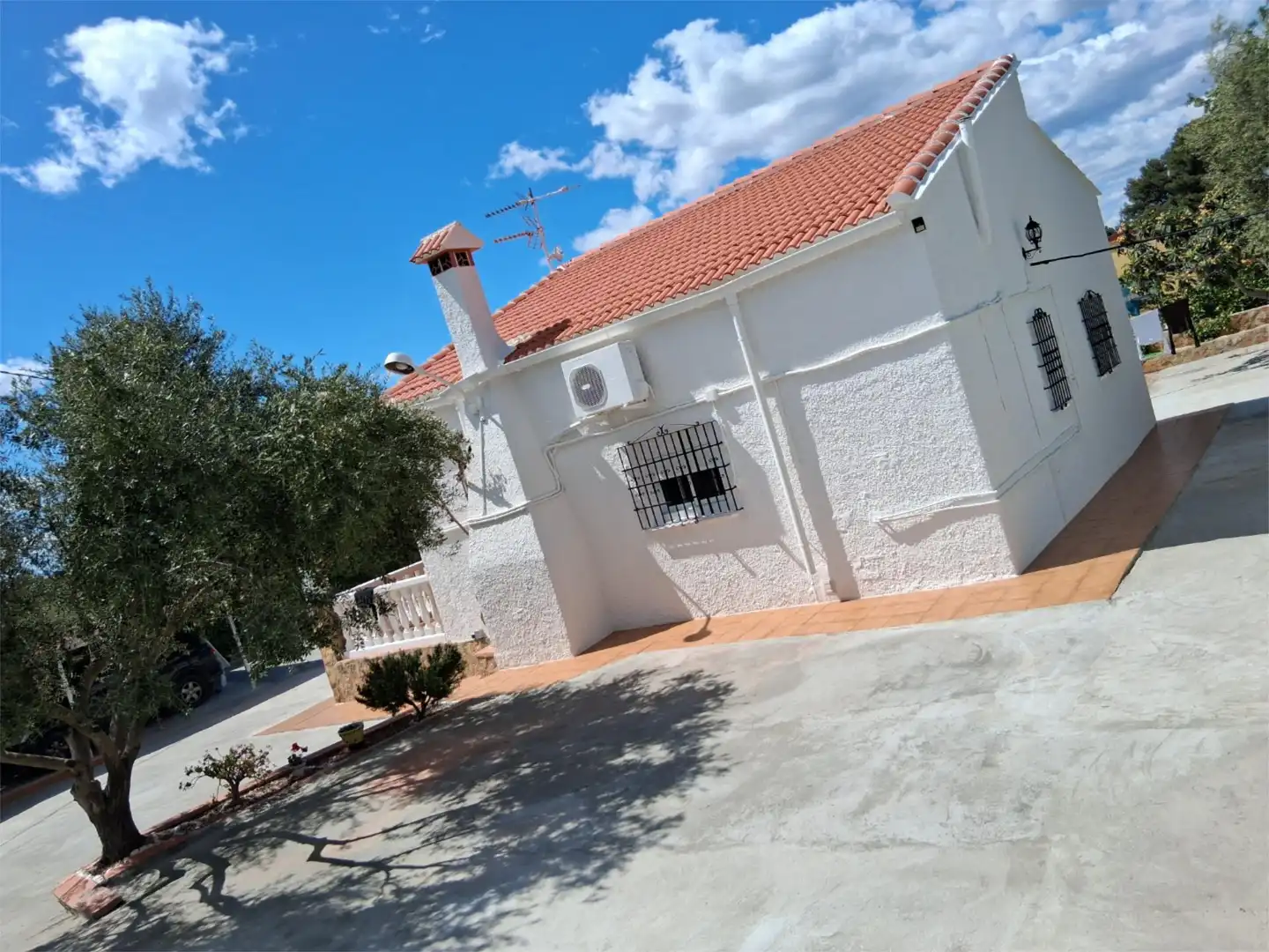 Vista exterior de Casa o chalet en venta en Náquera con Aire acondicionado, Terraza y Balcón