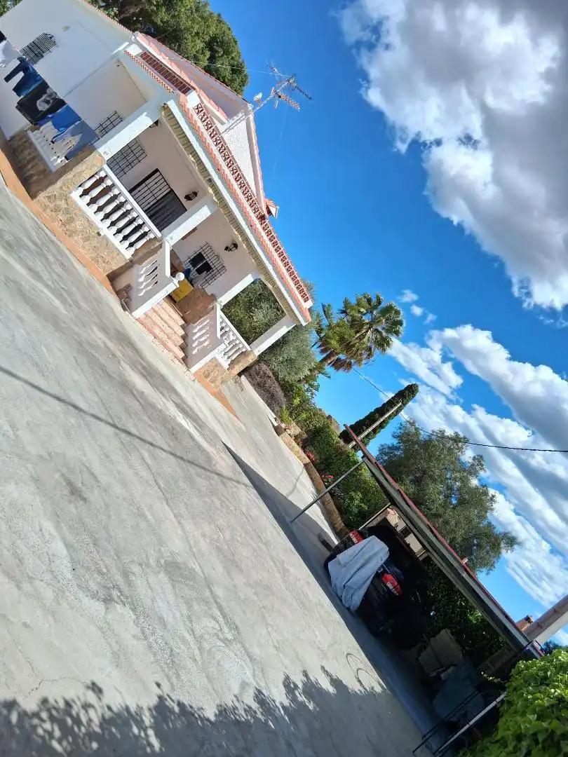 Vista exterior de Casa o chalet en venta en Náquera con Aire acondicionado, Terraza y Balcón