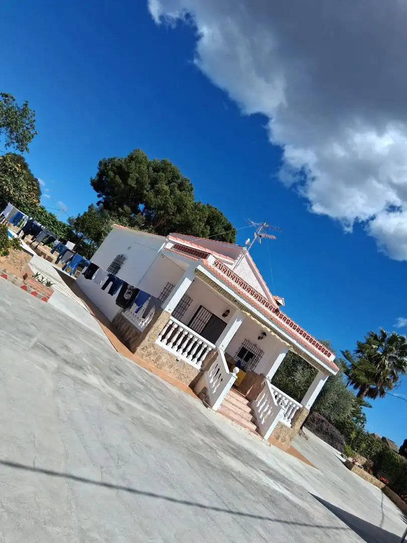 Vista exterior de Casa o chalet en venta en Náquera con Aire acondicionado, Terraza y Balcón