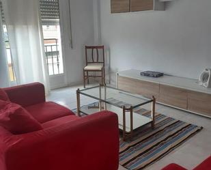 Sala d'estar de Casa o xalet en venda en Hervás amb Aire condicionat, Terrassa i Balcó