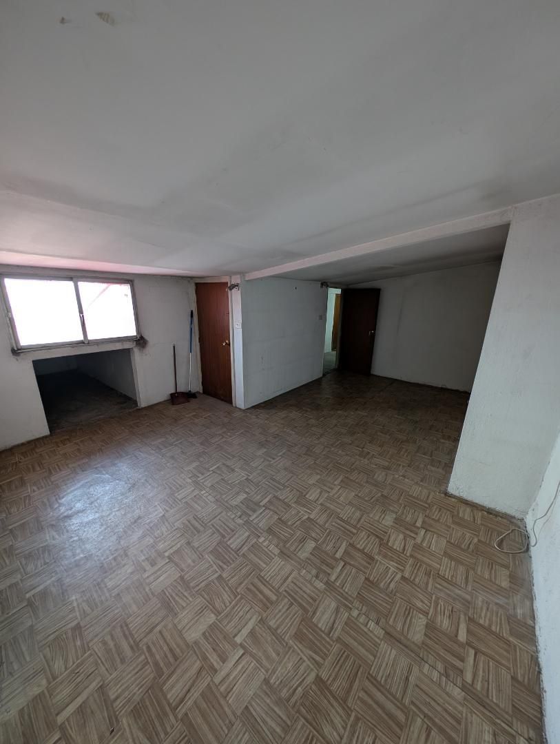 Box room to rent in Vigo 