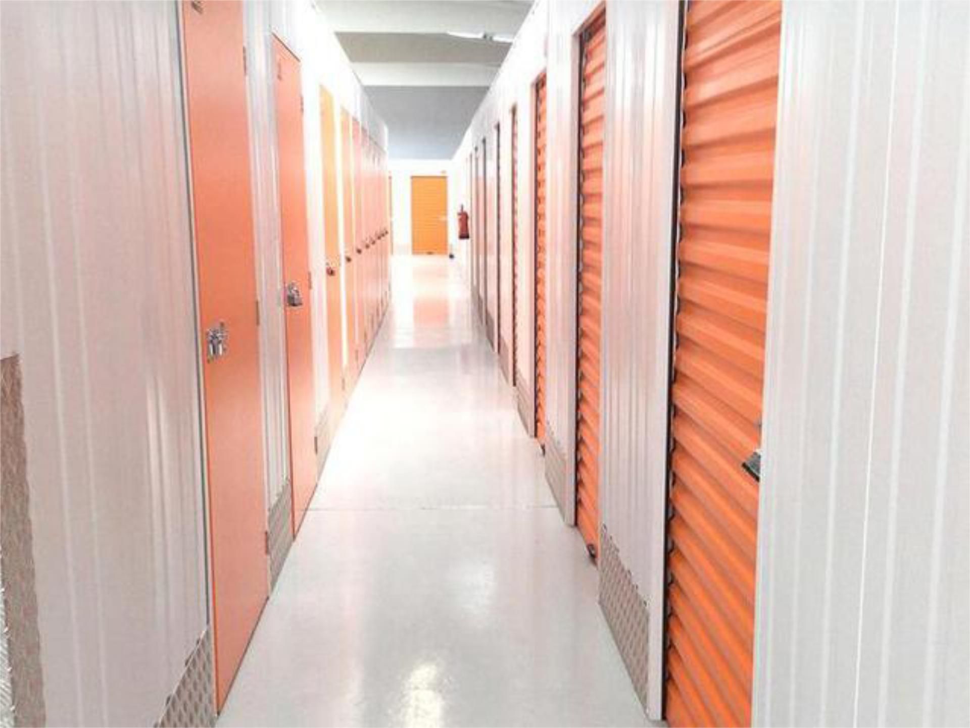 Box room to rent in  Santa Cruz de Tenerife Capital