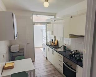 Kitchen of Flat to share in San Cristóbal de la Laguna  with Furnished