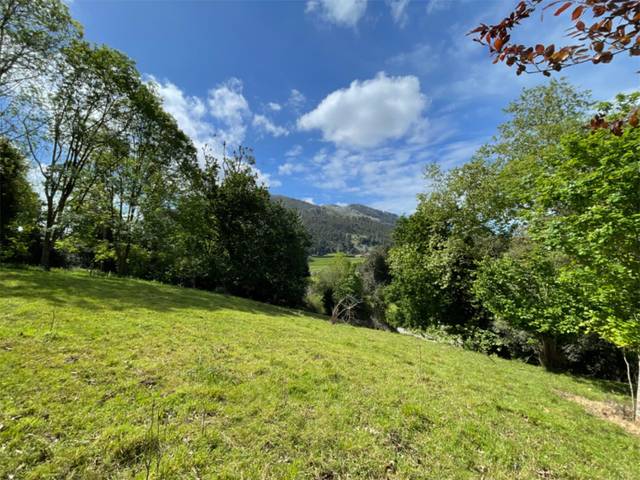 Terreno residencial en Venta en Barrio Torrejón, 42 en Anaz - Sobremazas - San Vitores