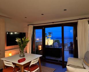 Living room of Flat to rent in A Guarda    with Heating, Terrace and Furnished