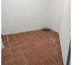 Box room to rent in Antequera