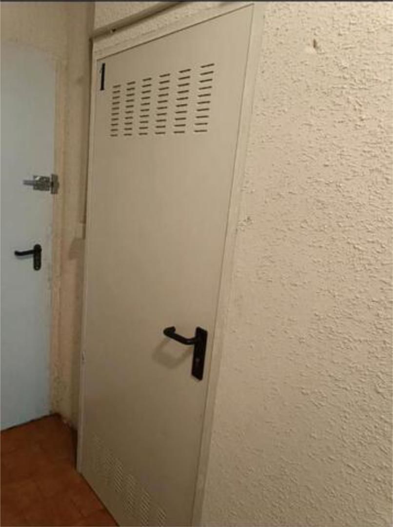 Bedroom of Box room to rent in Sestao 